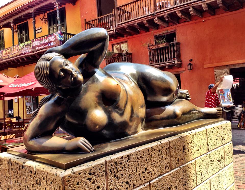 Cartagena nude statue